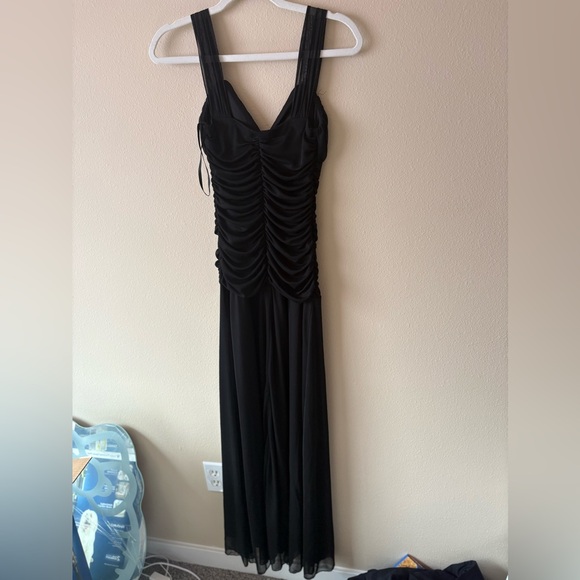 B. Smart 3/4 Homecoming Maxi Dress - Picture 5 of 5